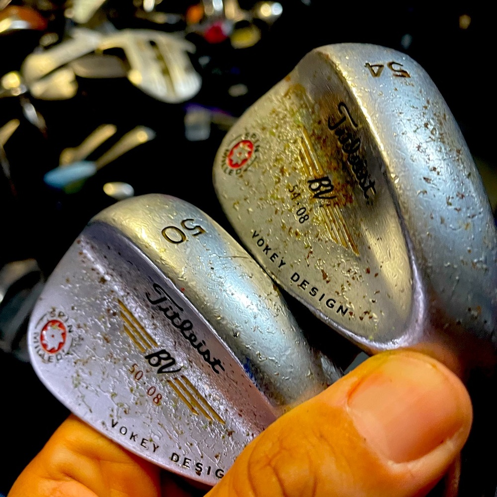 Titleist vockey design golf wedges 50/54 deg 
Graphite shafts Grafalloy